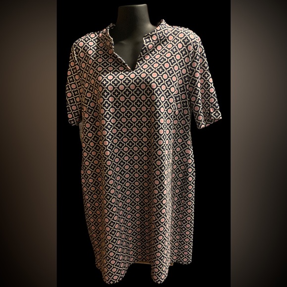 Talbots Dress  KNIT SHIFT size petite Medium /Large - Picture 2 of 9